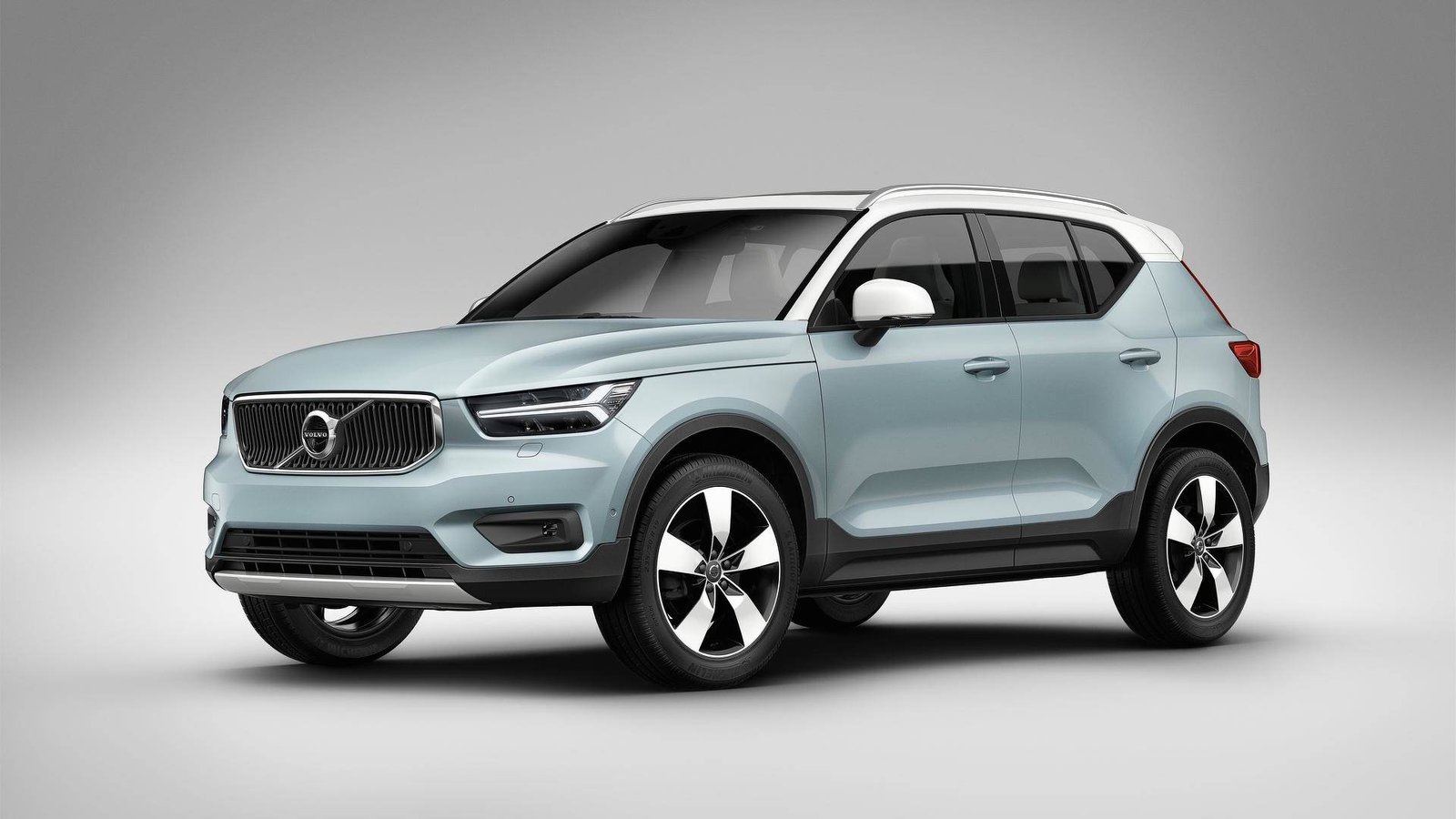 VOLVO XC40/XC60/XC90 - Taxi Service in Gurgaon